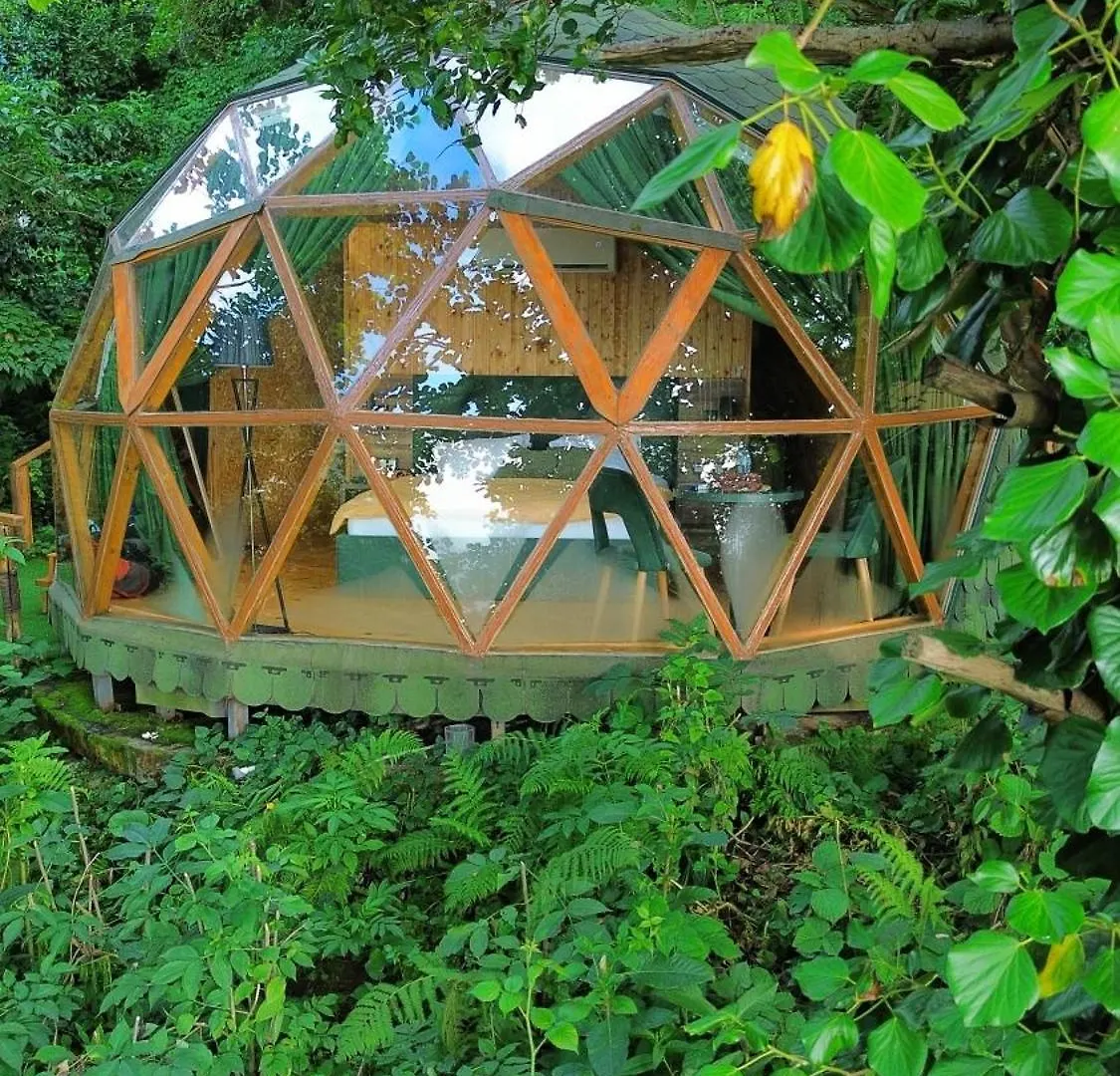 Glamping Martini Kvariati Μπατούμι